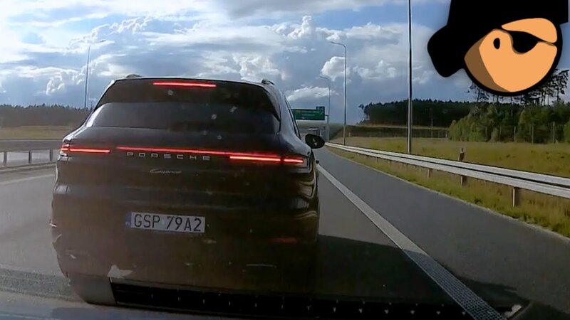 Sprostowanie - stanowisko Porsche Centrum Sopot