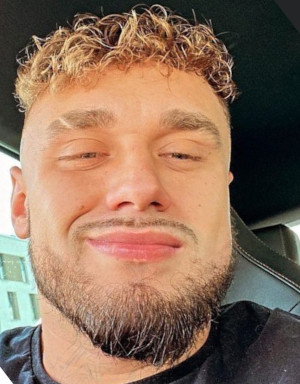 Łukasz "Izi Guma" Żak